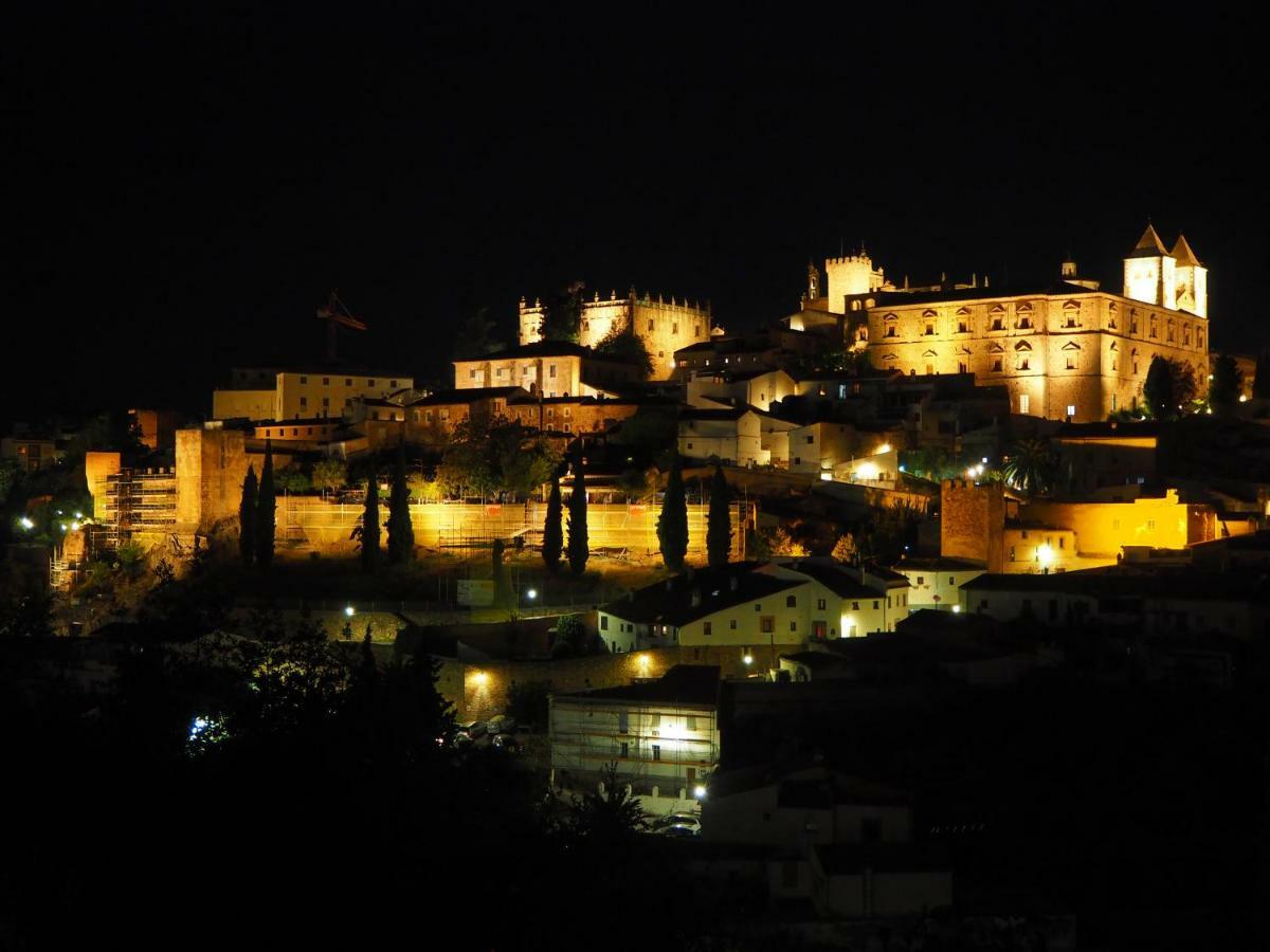 Las Mejores Vistas De Caceres At Azahar Екстериор снимка